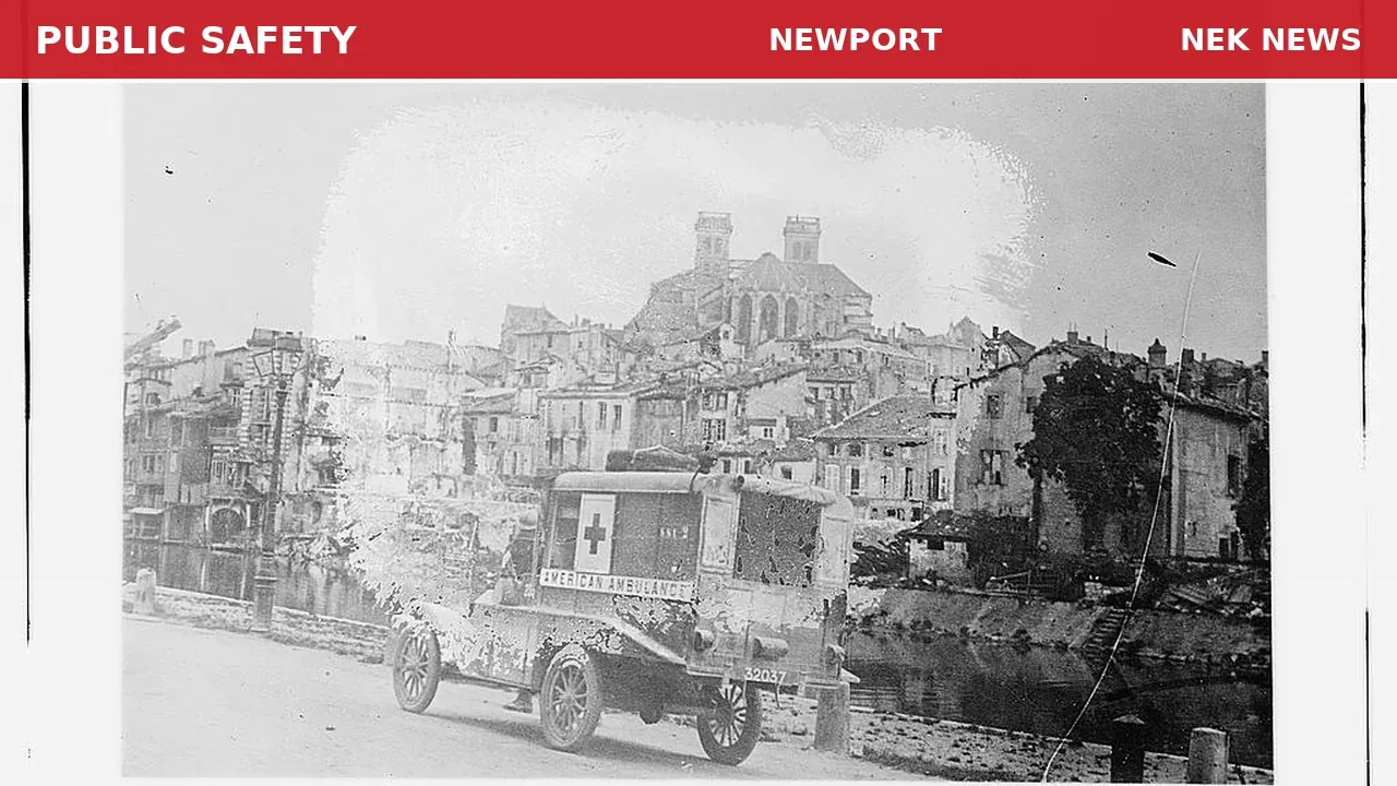 Newport Ambulance Responds to Shoulder Pain in Newport Center