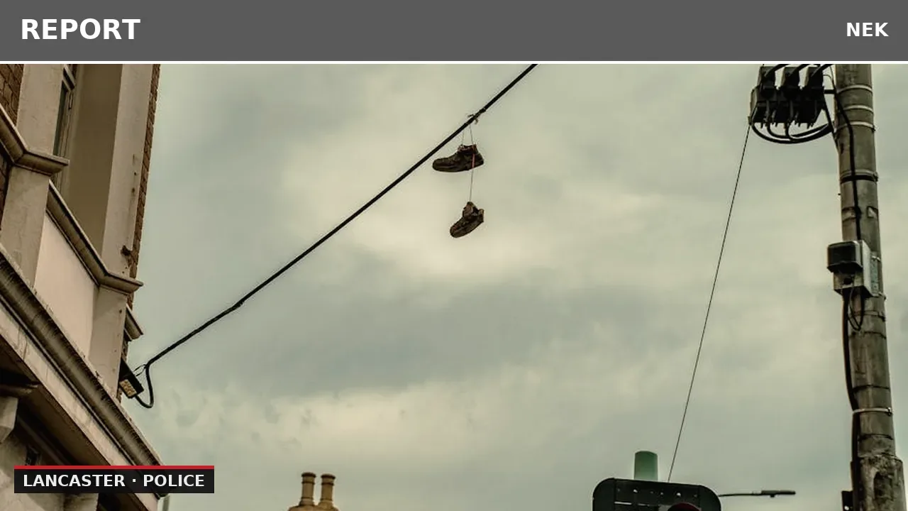 Low-hanging wires on Portland Street