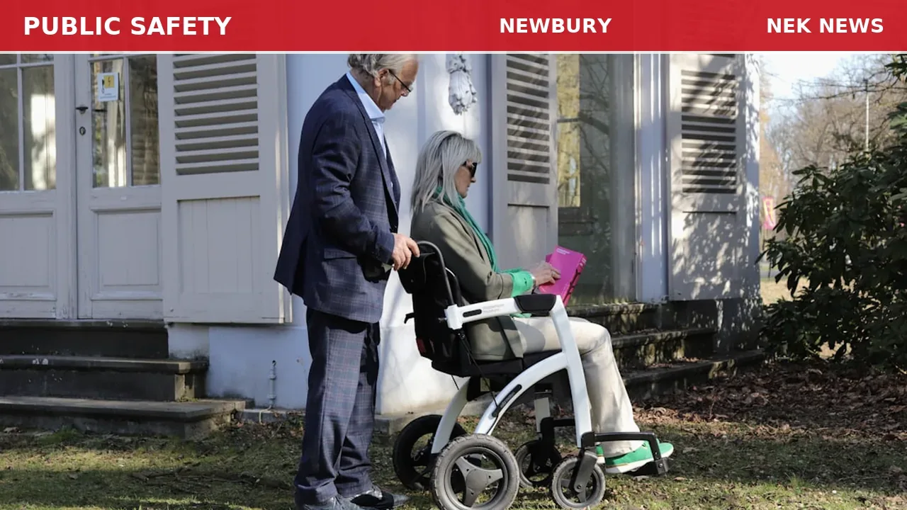 Lift Assist Requested for Elderly Woman on Route 302 in Newbury