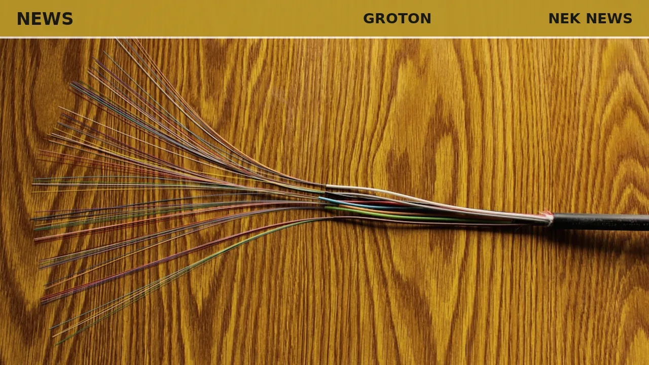 Fiber splicing demo highlights Groton Connectivity Hub opening